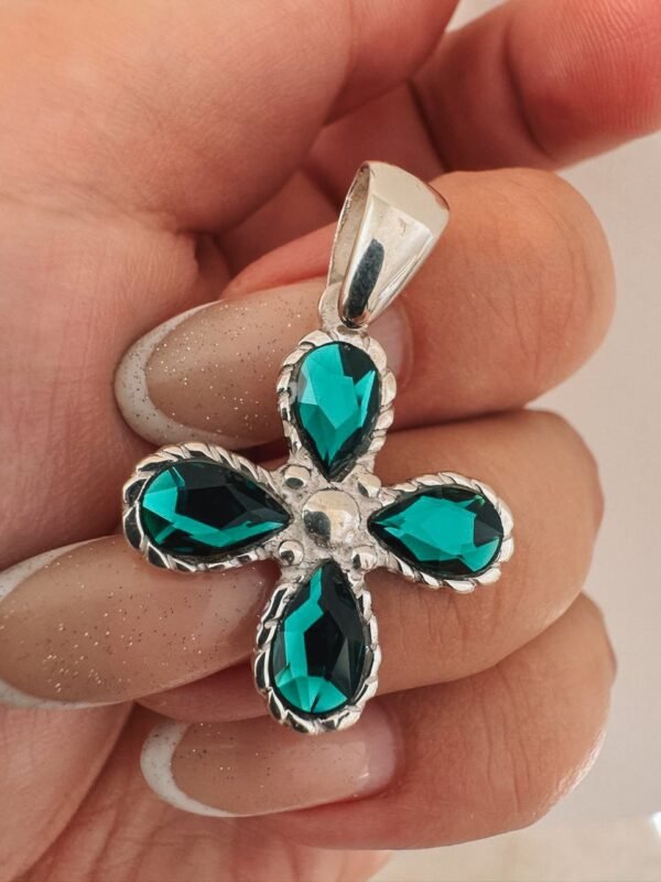 Dije Flor Swarovski